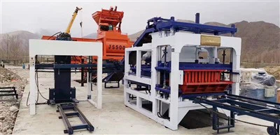 เครื่องผลิตอิฐสีถนน